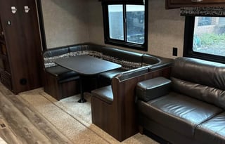 Jayco flight 294bhs- we deliver and set up