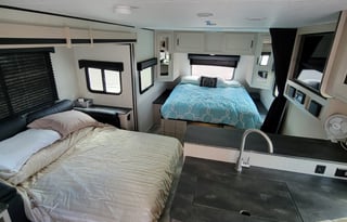 2022 S'mores for Four Coachmen TT