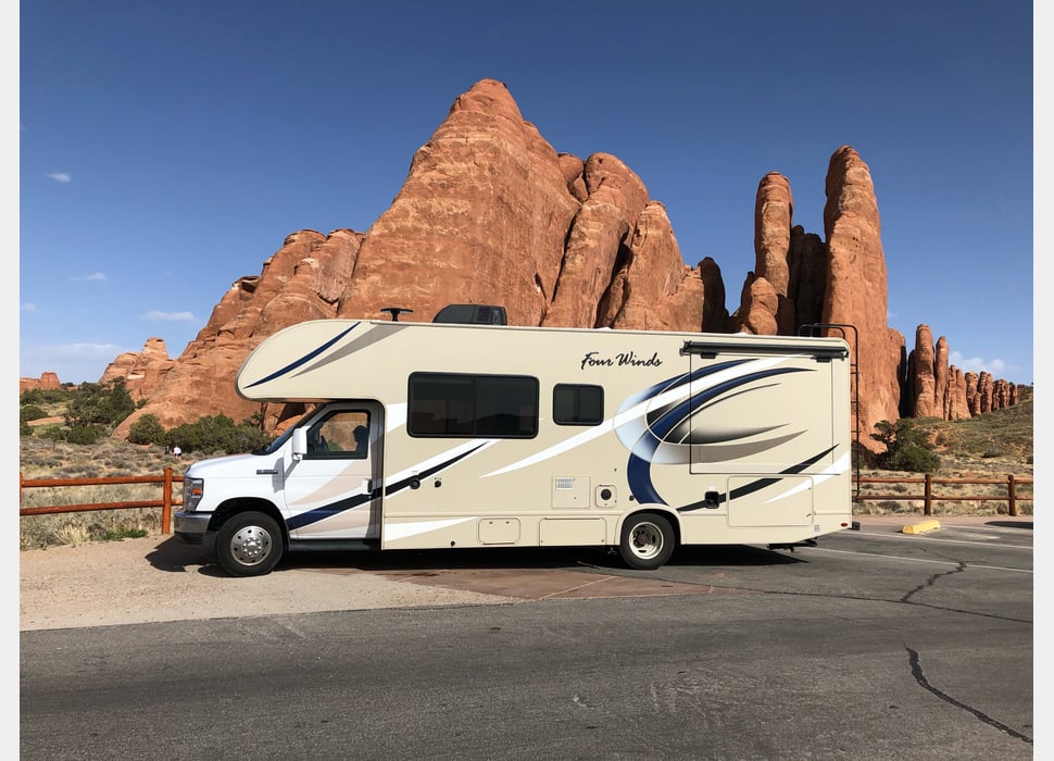 Class C Motor Home rentals in Camas