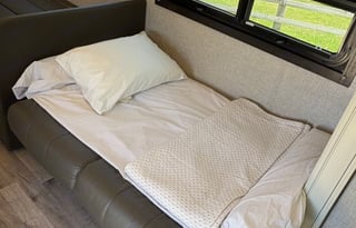 Minty Fresh 2024 Jayco Redhawk 29XK!