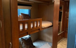 2012 Newmar Ventana LE 3843