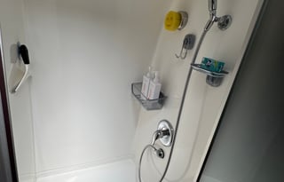 Glamping in International Luxury (WE DELIVER )