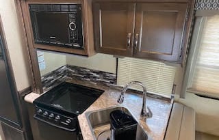 2018 Thor Motor Coach Freedom Elite 29FE