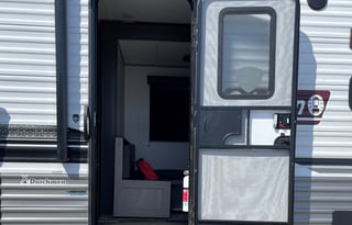 Adventure awaits in this pet friendly trailer!