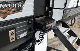 Pet Friendly, Family Friendly, Spacious and Ready!