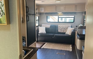 The Price is Right!  "Dog & Family Friendly"