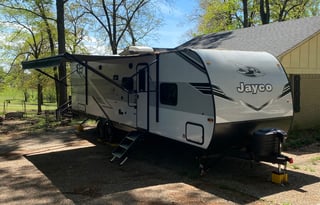 2025 Adventure-Ready Bunkhouse | Luxury Retreat