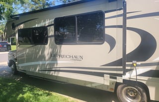 2021 Coachmen RV Leprechaun 319MB Ford 450