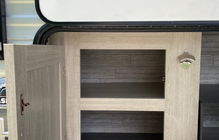 Exterior kitchen cabinet