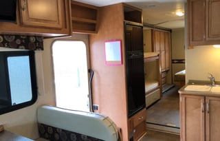 2016 Winnebago Minnie Winnie 31H Bunkhouse