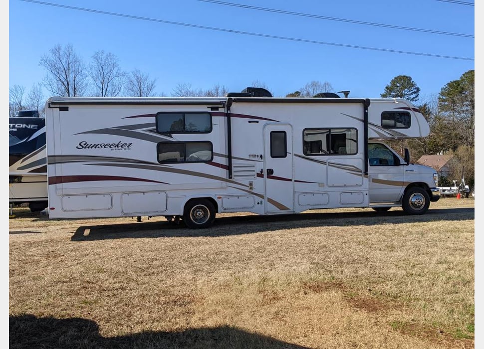Class C Motor Home rentals in Parker