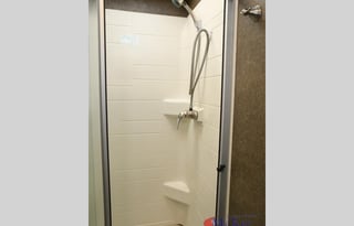 2018 Thor Motor Coach Miramar 37.1