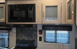 2020 Puma Toy Hauler with Outdoor Kitchen