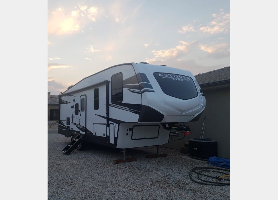 Fifth Wheel rentals in Hurricane