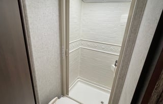 Easy Alaska RV for Couples & First-Timers