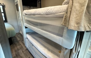 Modern Farmhouse Bunkhouse Motorhome 2022 Alante