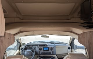 Family Getaway Ready – 2018 Jayco Greyhawk for 8