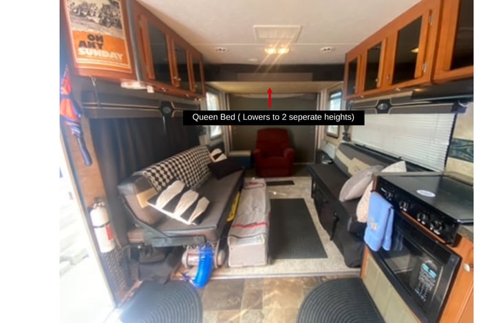 Spacious with great cabinet space for food and other essentials.