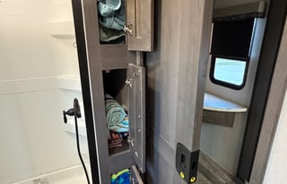 Fully Stocked Family & Pet Friendly Class A RV