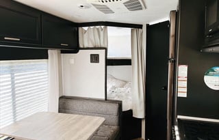 2021 29 ft Grey Wolf Travel Trailer Camper 26DJSE