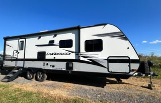 2022 Jayco Jay Feather Camper Rental