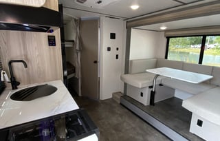 Family-Friendly Salem FSX Bunkhouse Adventure