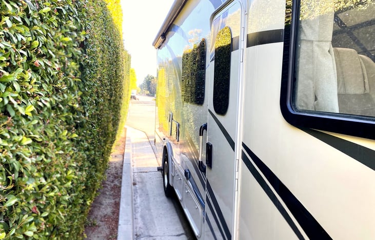 Compact and elegant RV rental in Orange County – ideal for coastal getaways and weekend escapes