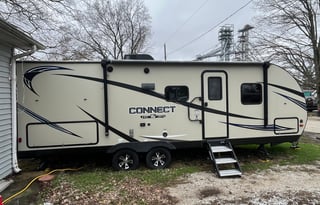 2018 KZ Connect C241BHK