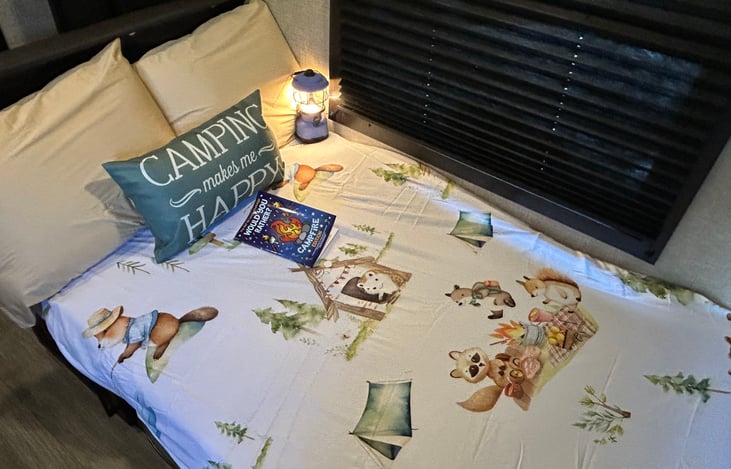 Dinette table converts into single twin bed. Adult or child comfortably