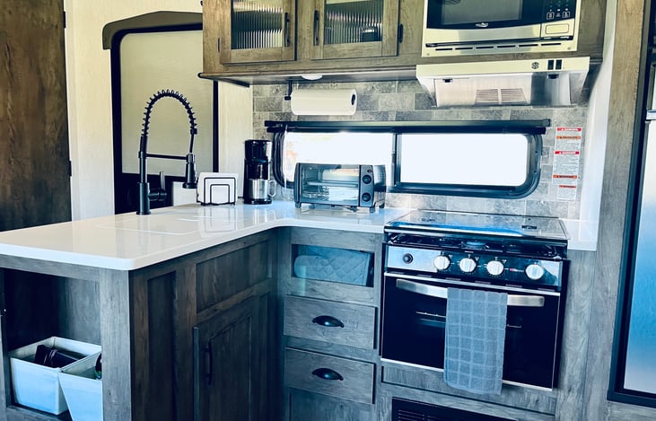 Fully Loaded Kitchen