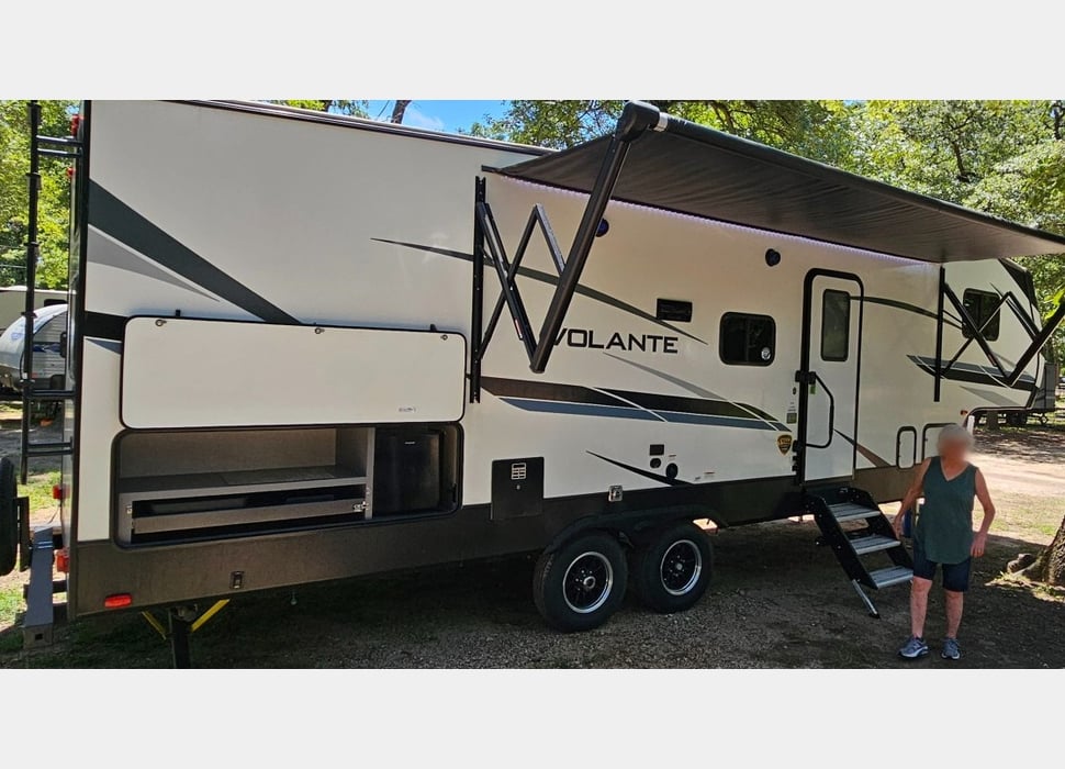 Fifth Wheel rentals in Spring