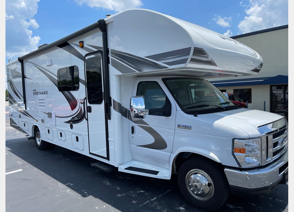 Class C Motor Home rentals in Neosho