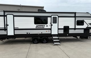 2025 Coleman Lantern 28BHS