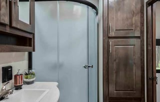 37' Toy, Kid and Fun Haulin' Travel Trailer