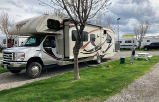 2017 Thor Motor Coach Outlaw Class C 29H