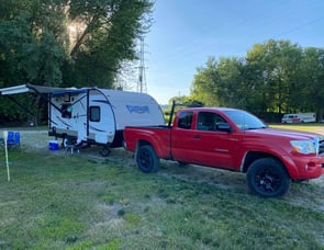 Forest River RV Wildwood X-Lite FSX 186RB