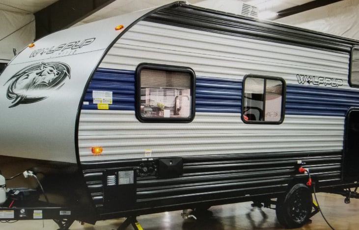 utilities conections on Right side