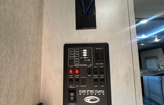 2025 Genesis Supreme Vortex V2715FSXL