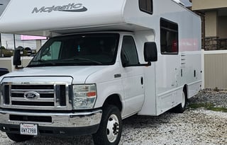 2019 THOR MAJESTIC 23A -M2- UNLIMITED MILEAGE