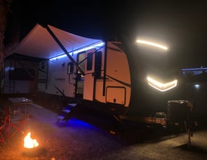 Cruiser Embrace EL280