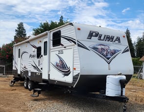 Palomino Puma 30-FBSS