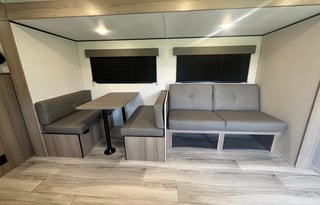 2025 Keystone Coleman Light 26BX