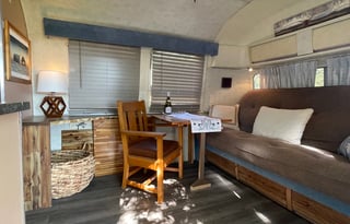 Silver Stays 1981 Airstream Excella II