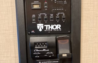 2017 Thor Motor Coach Outlaw Class C 29H