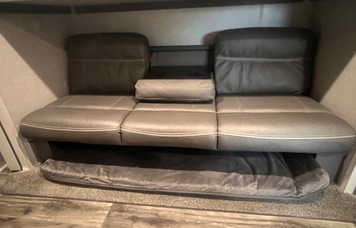 Bunk room jack knife sofa/ full bed
