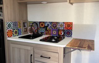 2025 Coleman 17r - Brand NEW, Compact, Easy to Tow