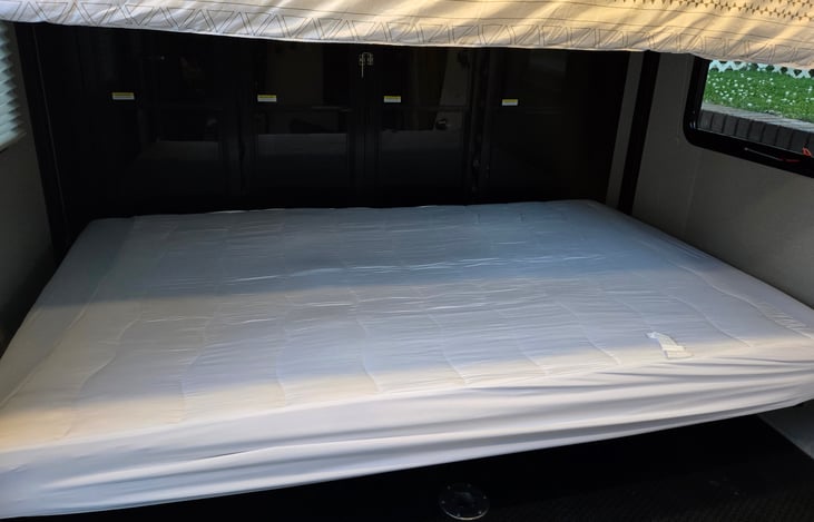 Pillow top cover for added comfort.