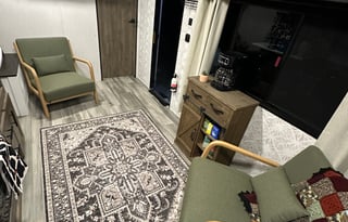 The B3 Memory maker-2021 Heartland Pioneer