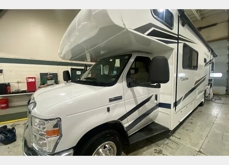 Class C Motor Home rentals in Minneapolis