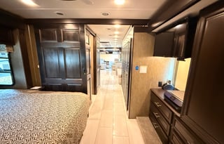 Bershire XLT 45CA Bunks 2 Full Baths